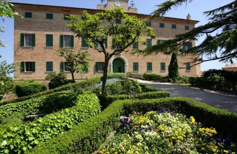Trecastelli_Castello_di_Monterado
